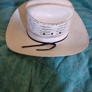 Small cowboy/cowgirl hat